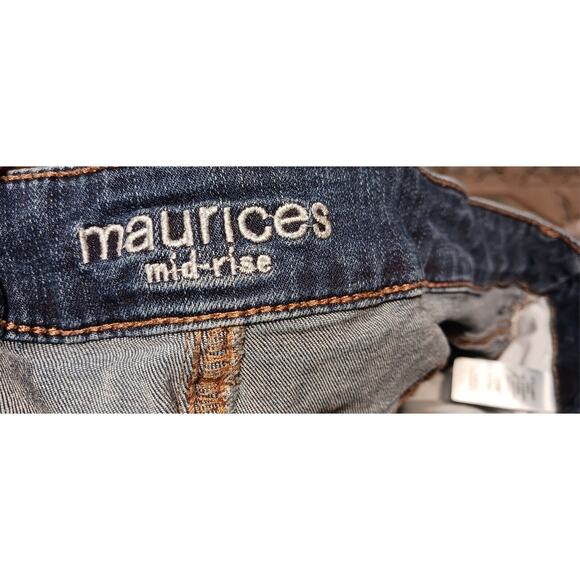 Maurices Mid Rise Straight Stretch Jeans Womens Size 22L Short Blue Meas. 43x32 - Picture 5 of 8
